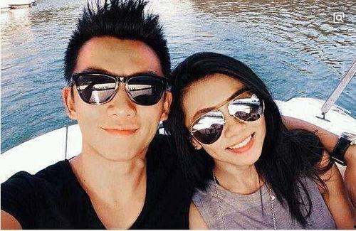 郑凯和女友互相爆料视频,甜蜜瞬间引网友热议” 第2张 郑凯和女友互相爆料视频,甜蜜瞬间引网友热议” 第2张